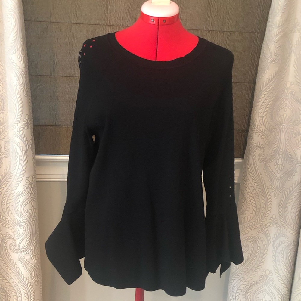 Elie Tahari fine gauge merino sweater